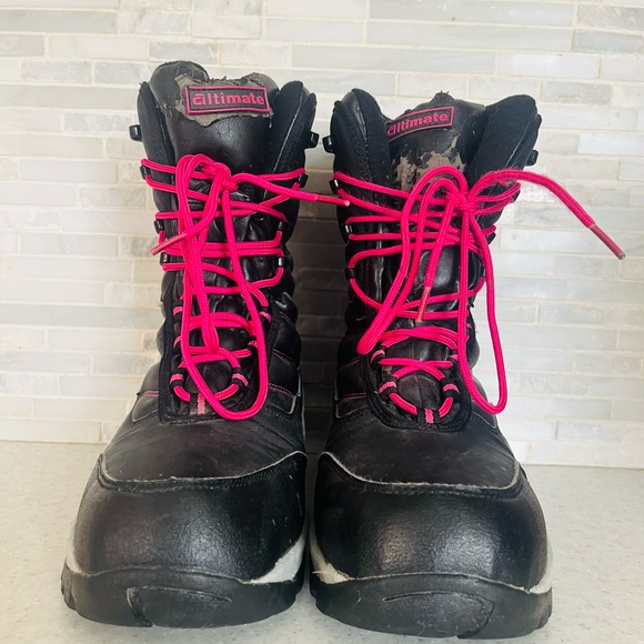 Latinate snowmobile/ice fishing boot - Picture 1 of 10